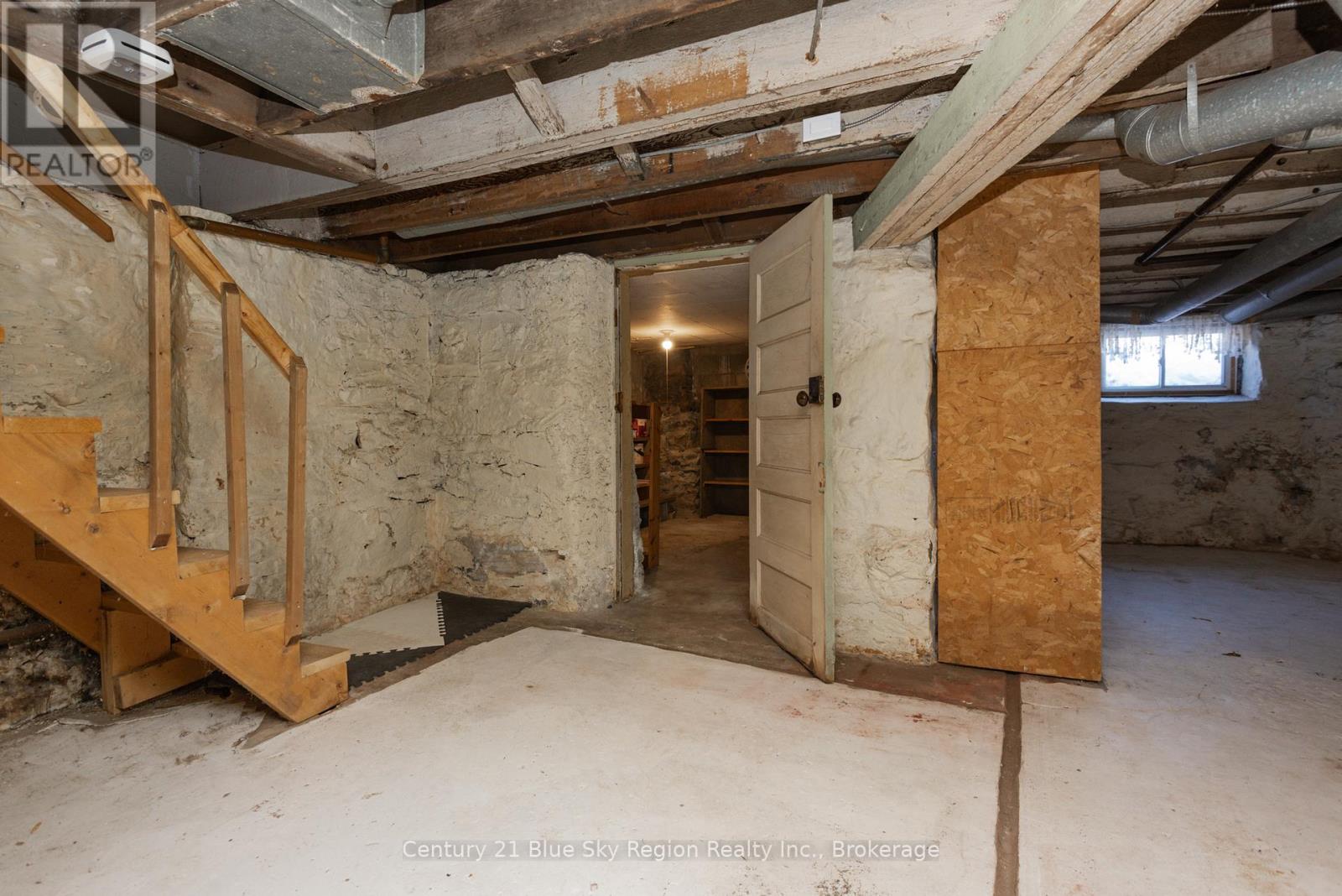 503 First Avenue E, North Bay, Ontario  P1B 1K5 - Photo 50 - X12761052