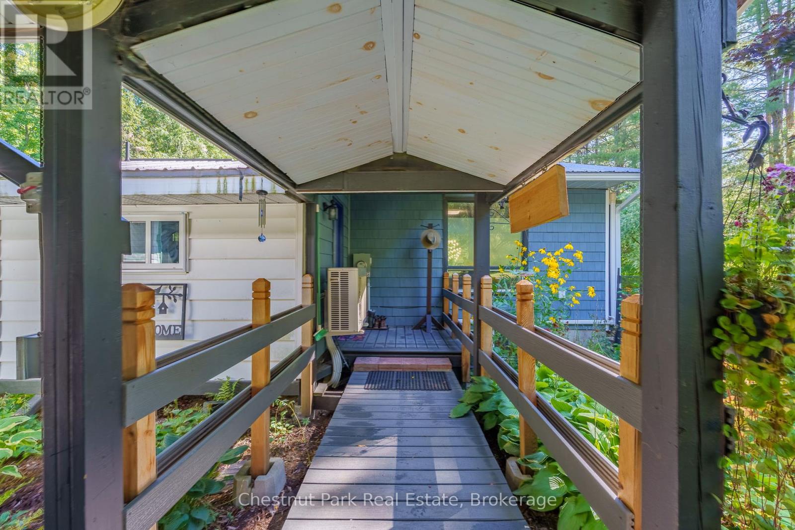 1047 Naismith Road E, Bracebridge (Macaulay), Ontario  P1L 1X4 - Photo 4 - X12743662