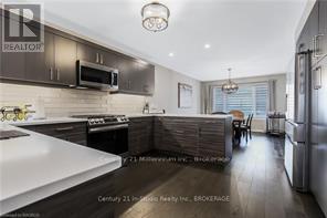 160 Hawthorn Crescent, Georgian Bluffs, Ontario  N0H 1S0 - Photo 13 - X12761254