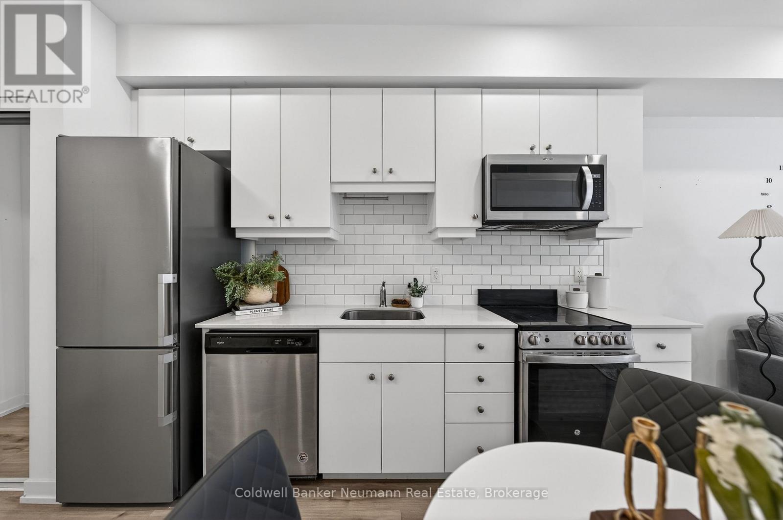 210 - 247 Northfield Drive E, Waterloo, Ontario  N2K 0H1 - Photo 9 - X12767530