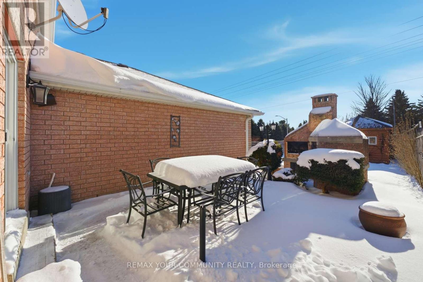 37 Saint Avenue, Bradford West Gwillimbury (Bradford), Ontario  L3Z 3E6 - Photo 35 - N12718790