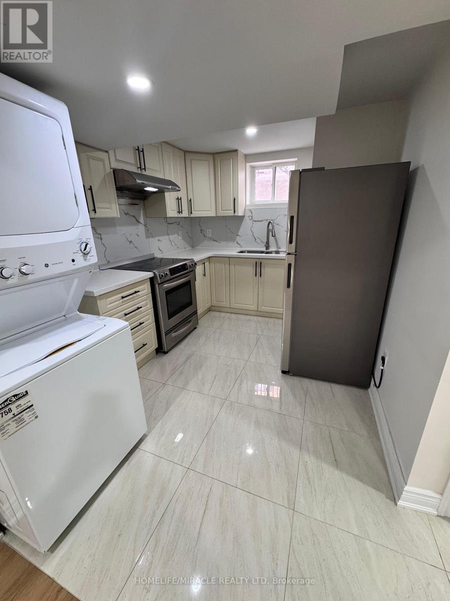 Bsmt - 3 Christie Drive, Brampton (Snelgrove), Ontario  L6Z 3H6 - Photo 12 - W12653530