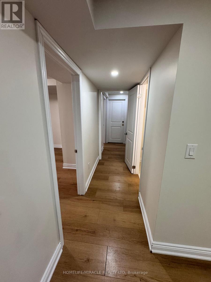 Bsmt - 3 Christie Drive, Brampton (Snelgrove), Ontario  L6Z 3H6 - Photo 8 - W12653530