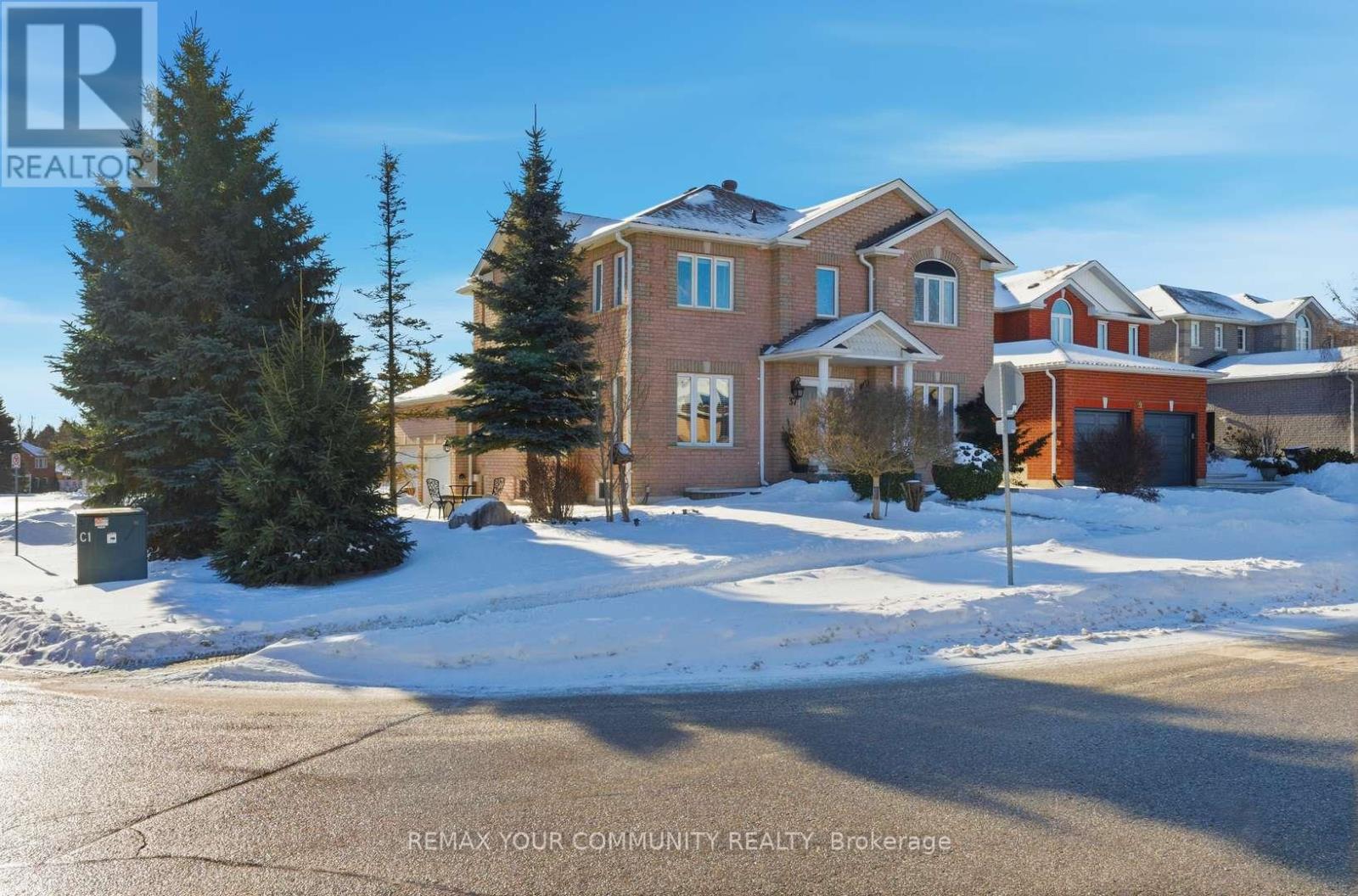 37 Saint Avenue, Bradford West Gwillimbury (Bradford), Ontario  L3Z 3E6 - Photo 43 - N12718790