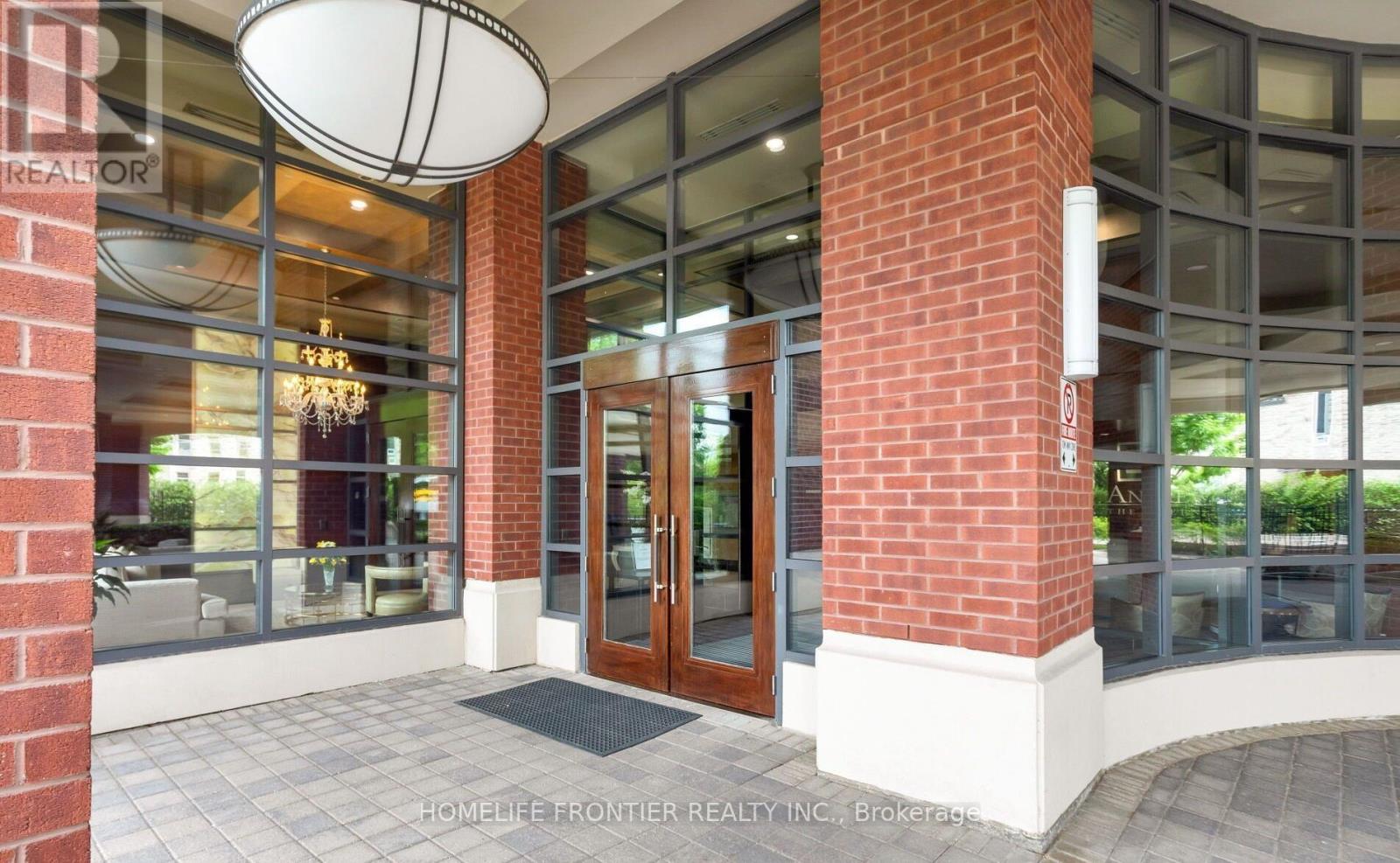 712 - 9 Burnhamthorpe Crescent, Toronto (Islington-City Centre West), Ontario  M9A 1G5 - Photo 3 - W12699476