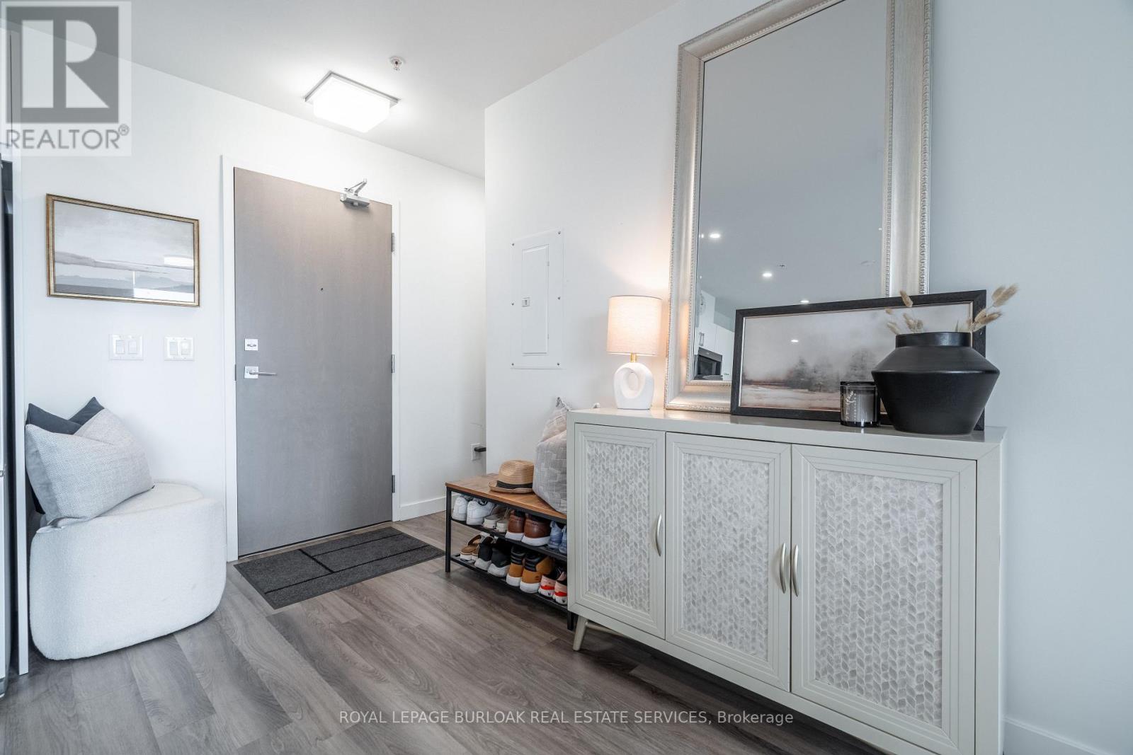 306 - 455 Charlton Avenue E, Hamilton (Stinson), Ontario  L8N 0B2 - Photo 4 - X12739852