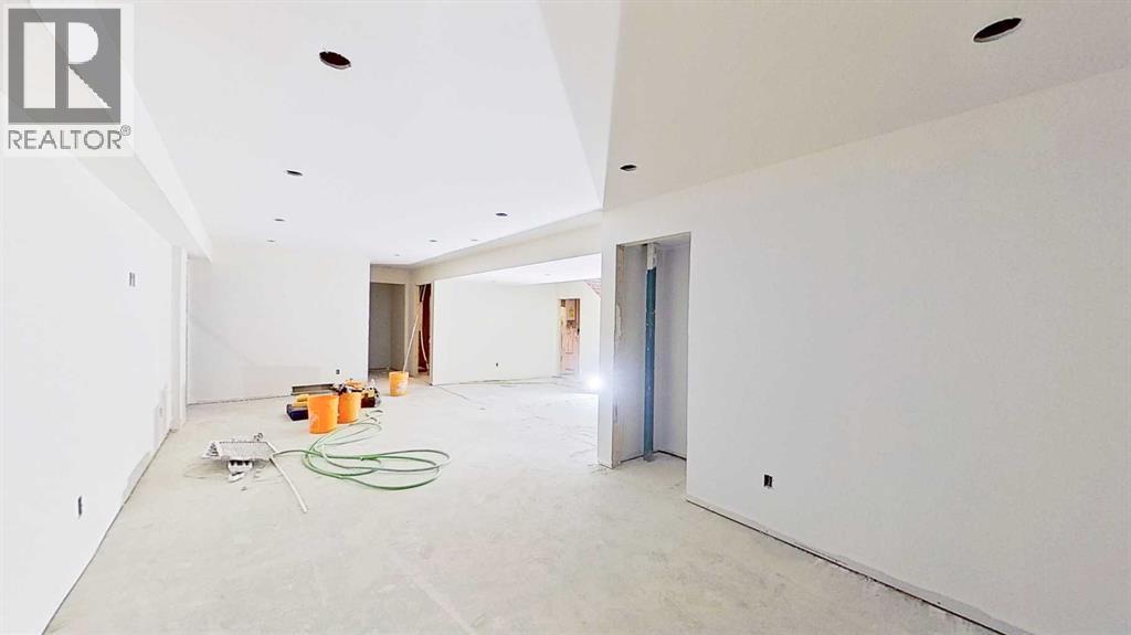 5616 Lodge Crescent Sw, Calgary, Alberta  T3E 5Y7 - Photo 18 - A2270927