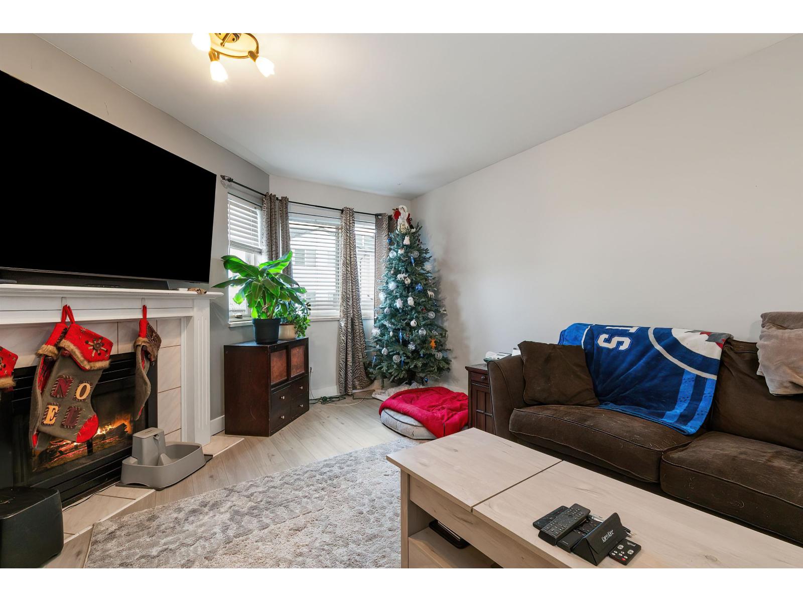 1 5950 Vedder Road, Vedder Crossing, Chilliwack, British Columbia  V2R 3P2 - Photo 5 - R3075030