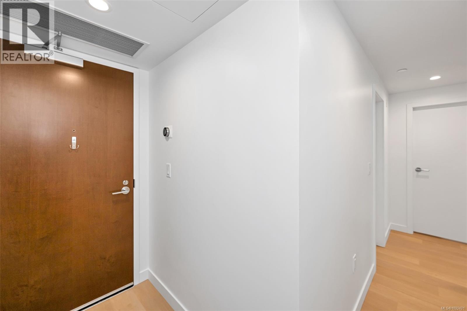 702 1100 Yates St, Victoria, British Columbia  V8V 0H5 - Photo 15 - 1022421