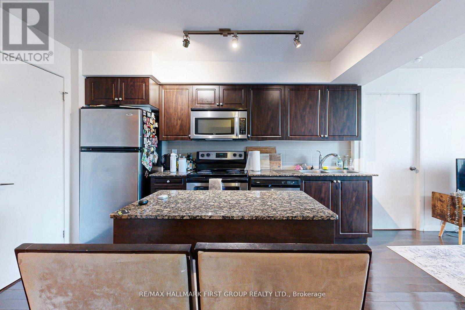 1567 - 209 Fort York Boulevard, Toronto, Ontario  M5V 4A1 - Photo 11 - C12767540