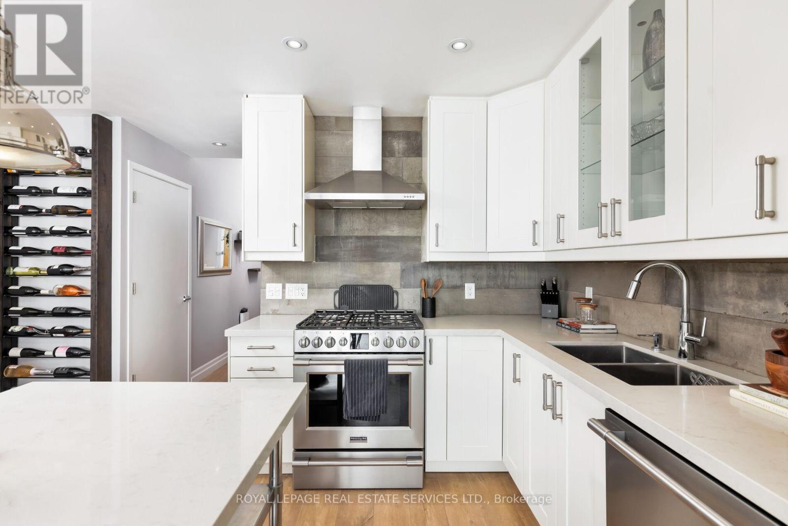 520 - 388 Richmond Street W, Toronto, Ontario  M5V 3P1 - Photo 8 - C12767598