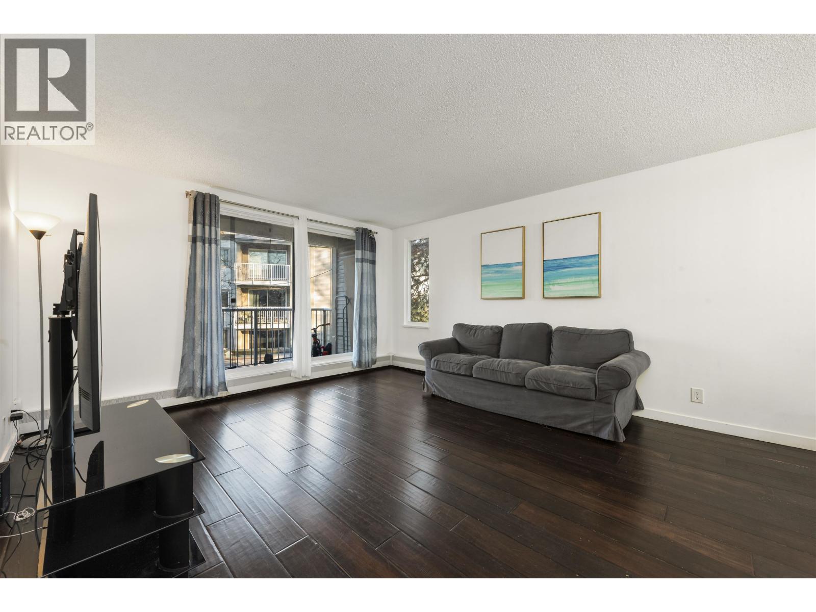 Listing Picture 5 of 25 : 222 8740 CITATION DRIVE, Richmond / 烈治文 - 魯藝地產 Yvonne Lu Group - MLS Medallion Club Member