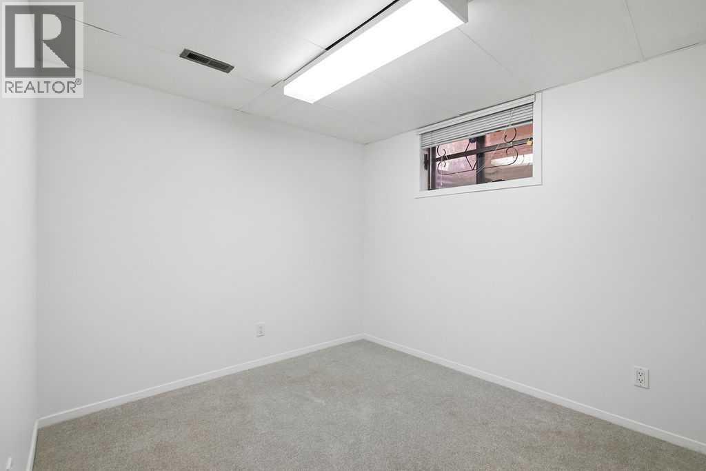 3449 Lane Crescent Sw, Calgary, Alberta  T3R 5X3 - Photo 44 - A2276580