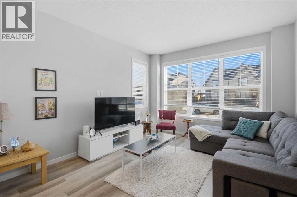 249 Masters Avenue Se, Calgary, Alberta  T3M 2C1 - Photo 7 - A2276654