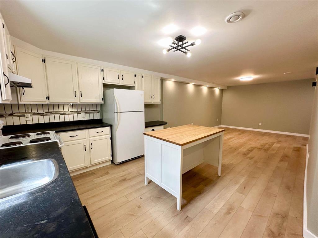 121 Westwood Street, Steinbach, Manitoba  R5G 2C5 - Photo 25 - 202602255