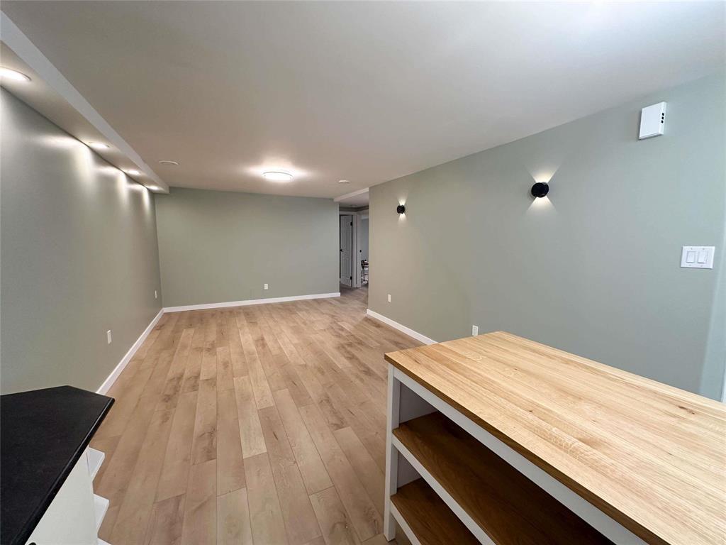 121 Westwood Street, Steinbach, Manitoba  R5G 2C5 - Photo 26 - 202602255