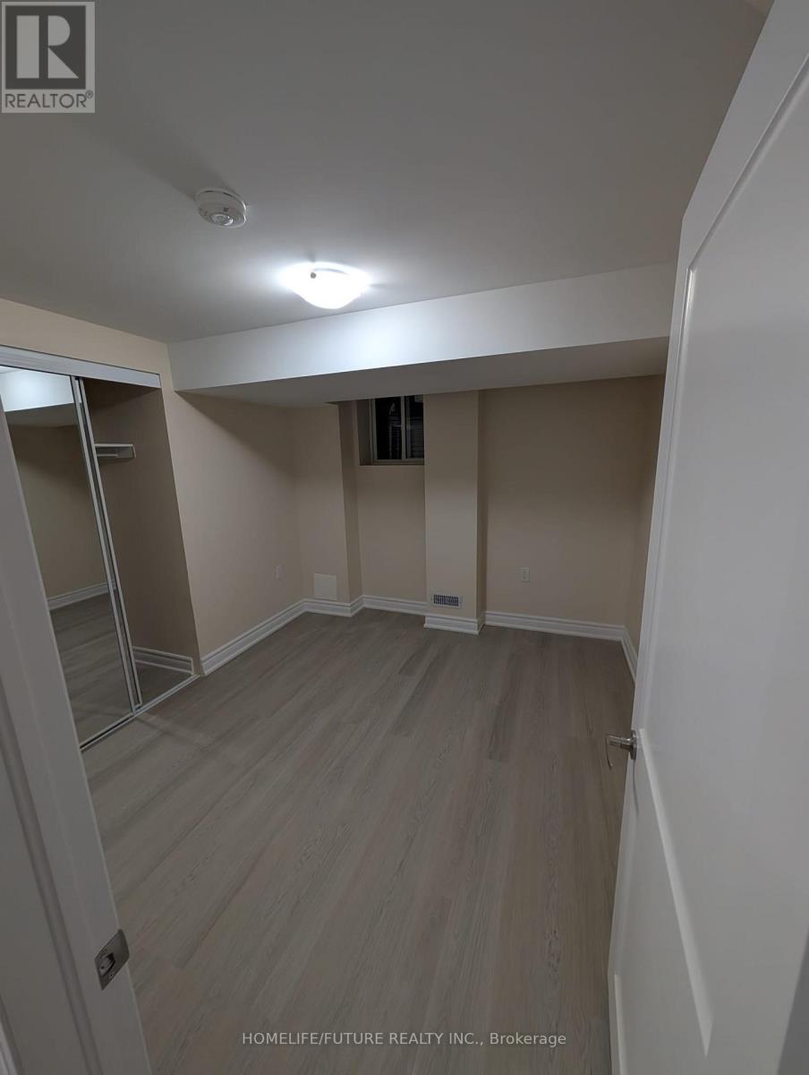 41 Black Walnut Drive, Markham, Ontario  L3S 4B9 - Photo 6 - N12767544