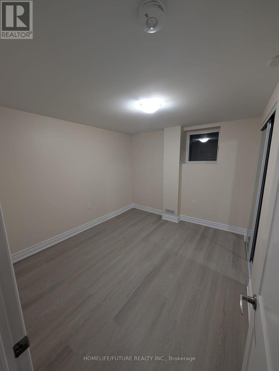 41 Black Walnut Drive, Markham, Ontario  L3S 4B9 - Photo 8 - N12767544