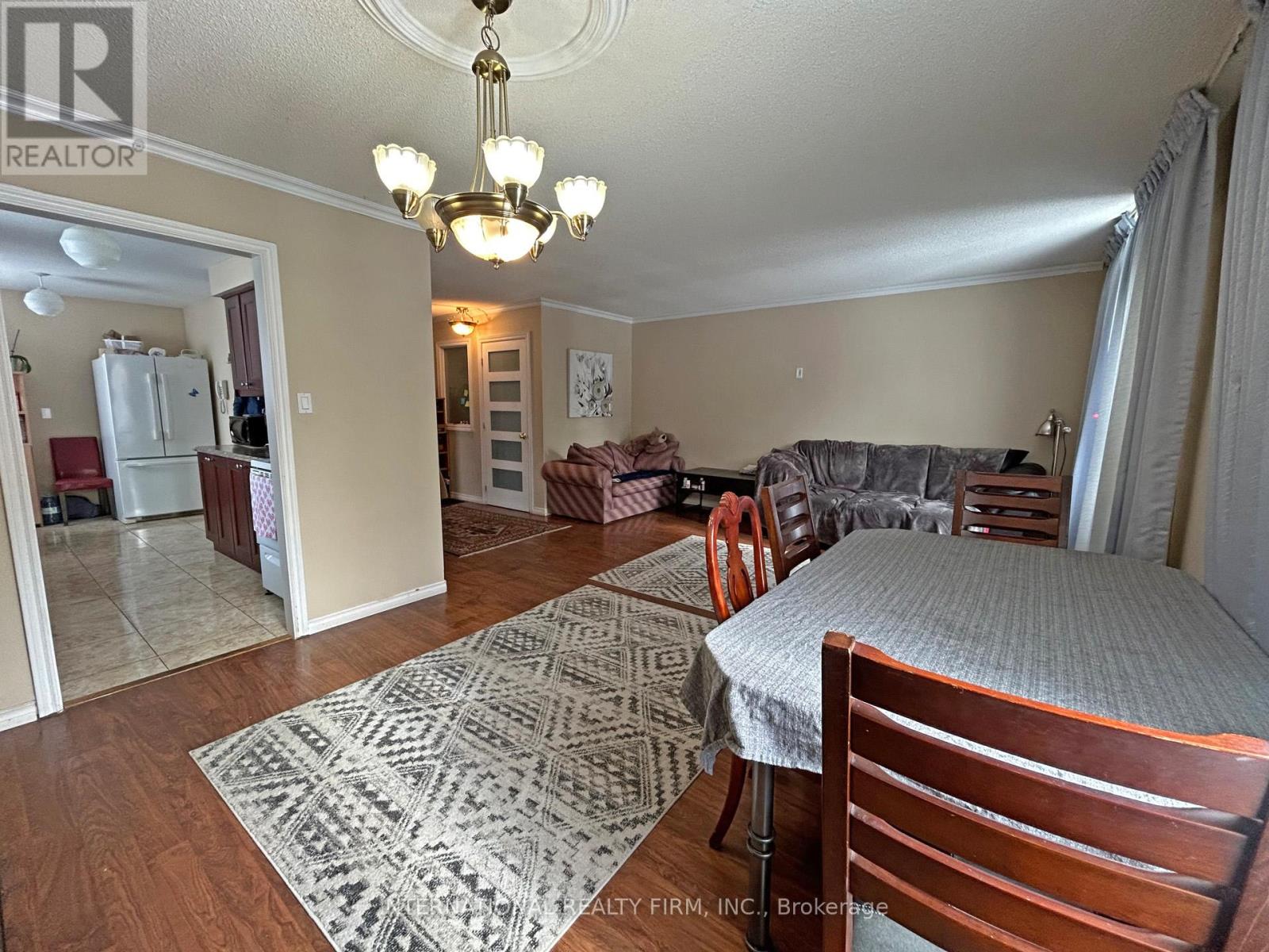 Main - 63 Centre Street E, Richmond Hill, Ontario  L4C 1A3 - Photo 2 - N12767582