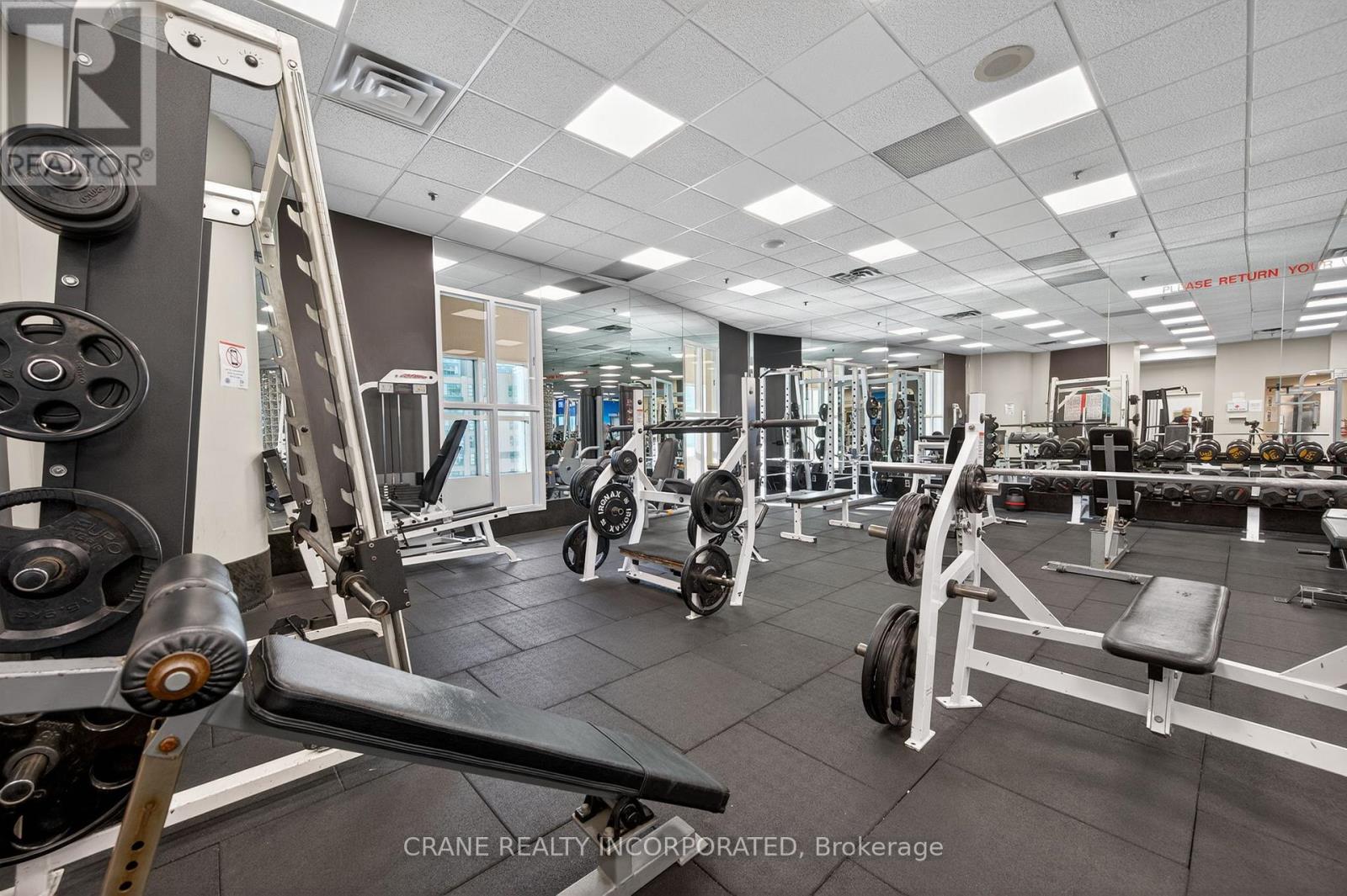 1605 - 77 Harbour Square, Toronto, Ontario  M5J 2S2 - Photo 29 - C12767378