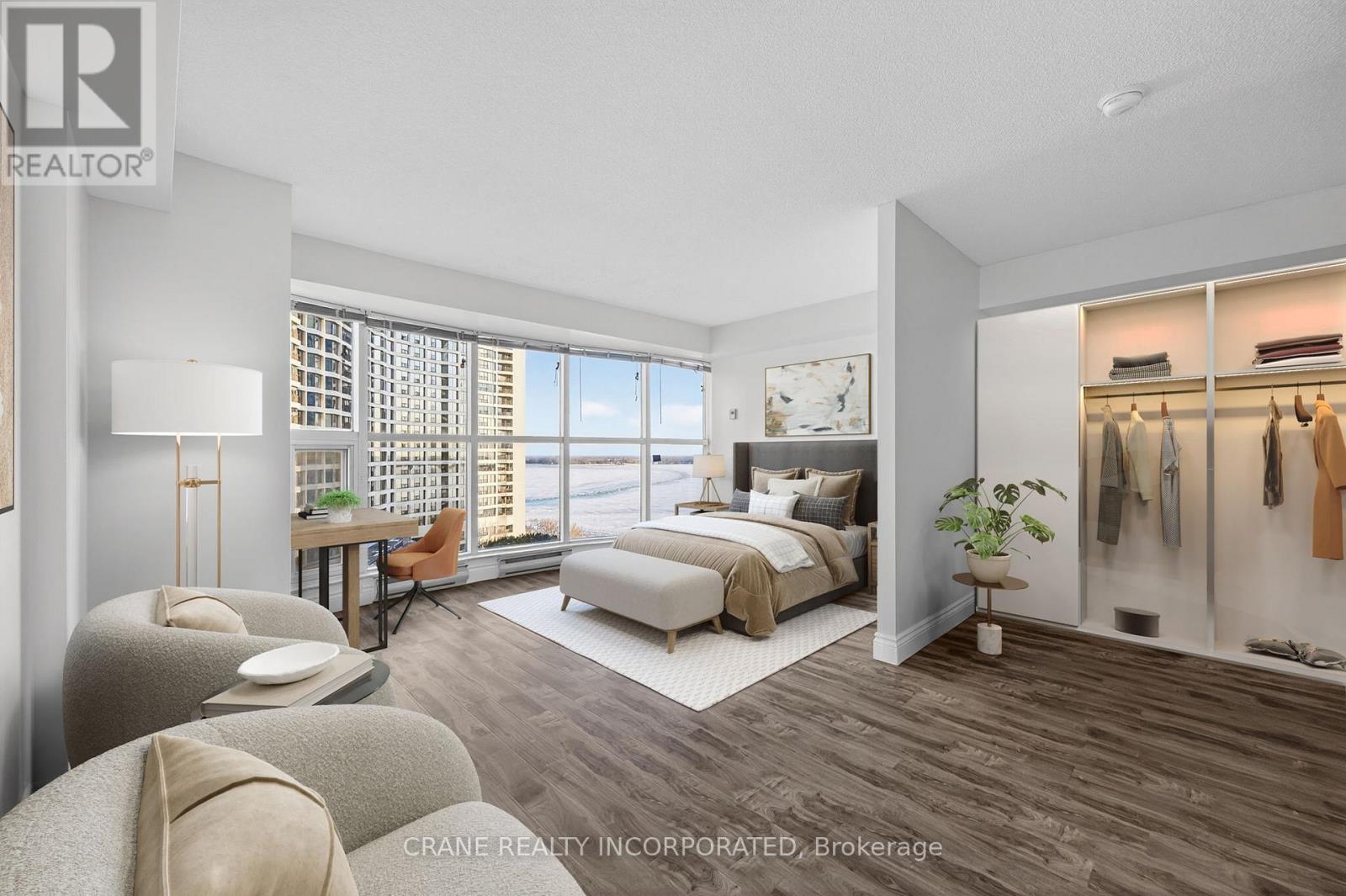 1605 - 77 Harbour Square, Toronto, Ontario  M5J 2S2 - Photo 5 - C12767378