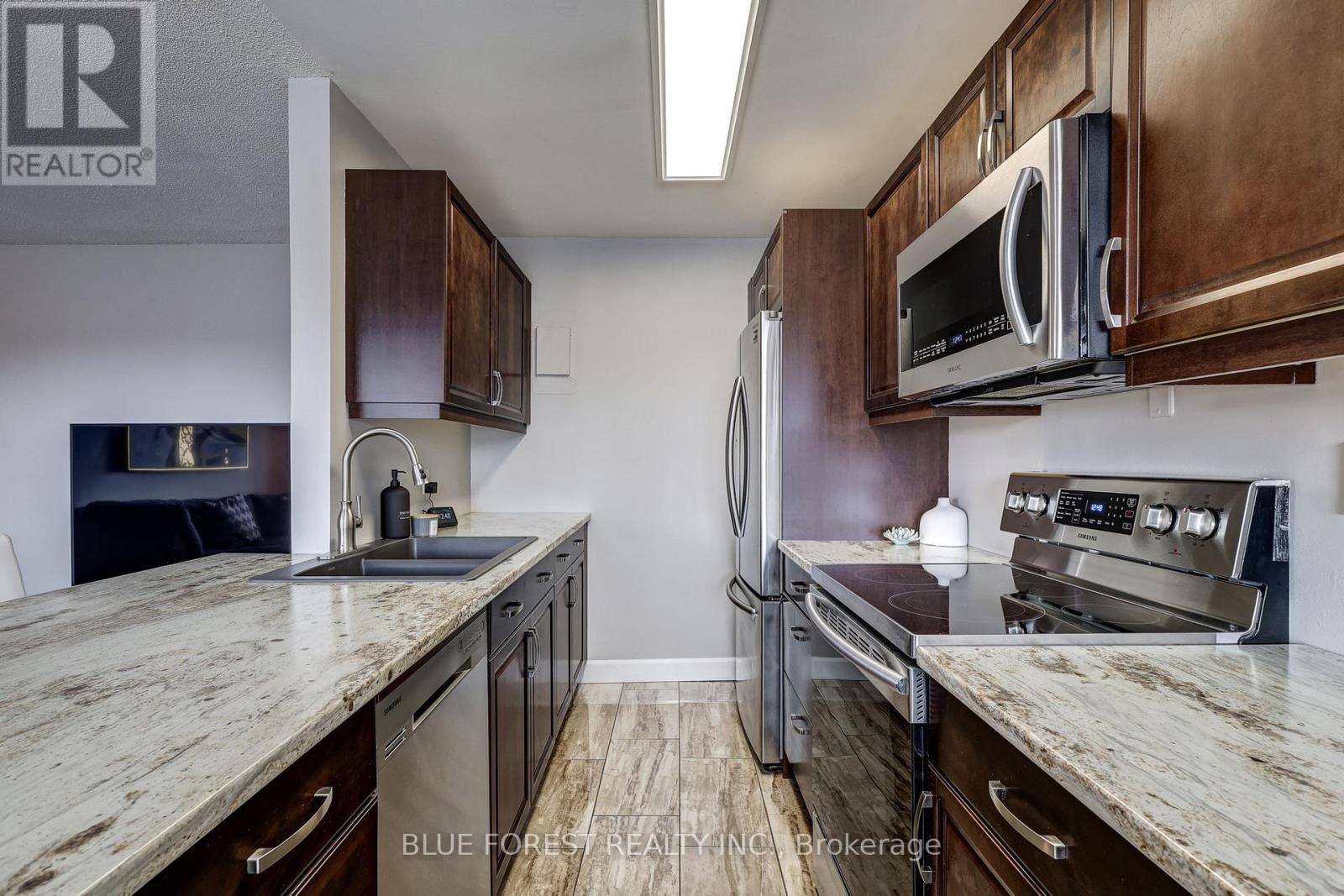 309 - 1174 Hamilton Road, London East, Ontario  N5W 1A9 - Photo 13 - X12741630