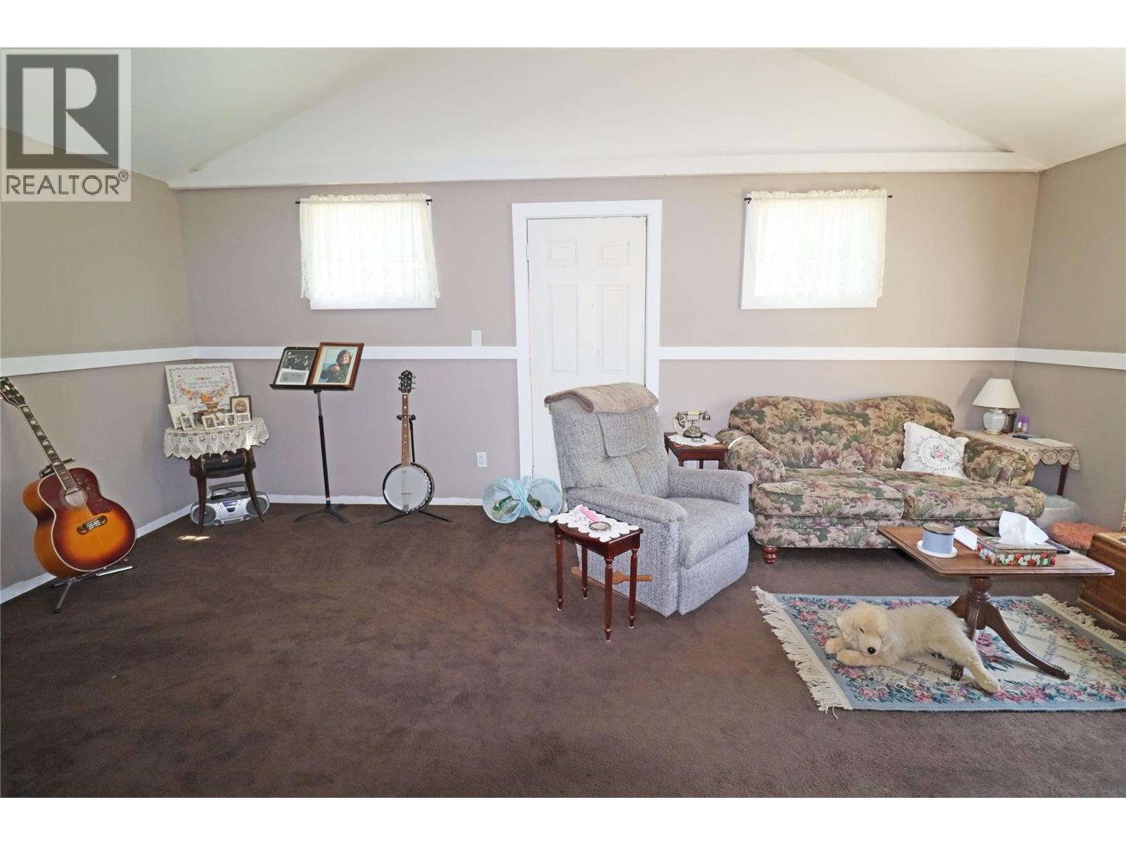 5818 17th Street, Grand Forks, British Columbia  V0H 1H0 - Photo 18 - 10375226