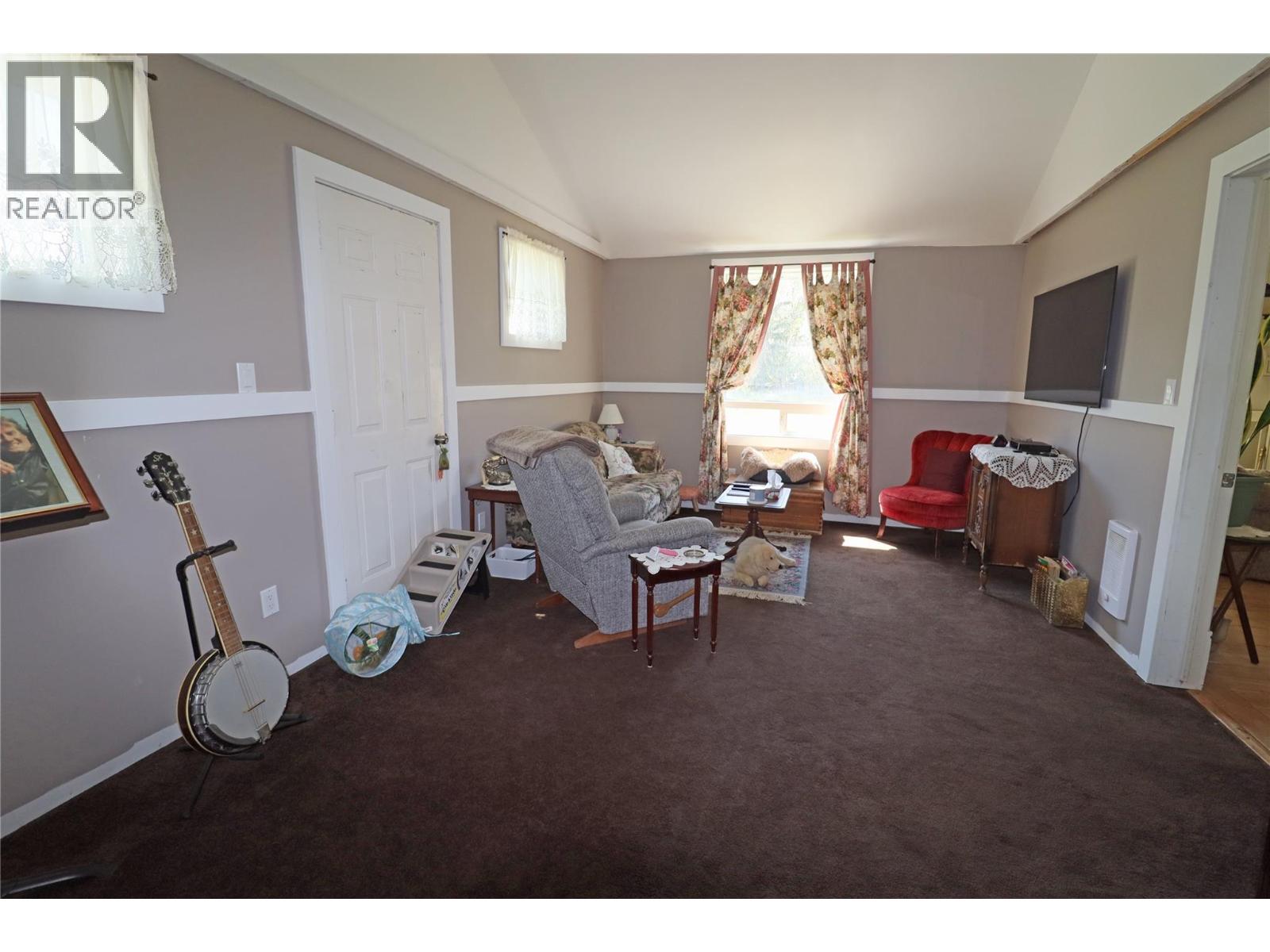 5818 17th Street, Grand Forks, British Columbia  V0H 1H0 - Photo 19 - 10375226