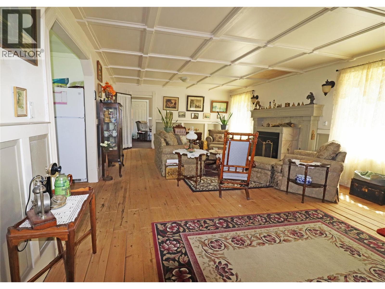 5818 17th Street, Grand Forks, British Columbia  V0H 1H0 - Photo 9 - 10375226