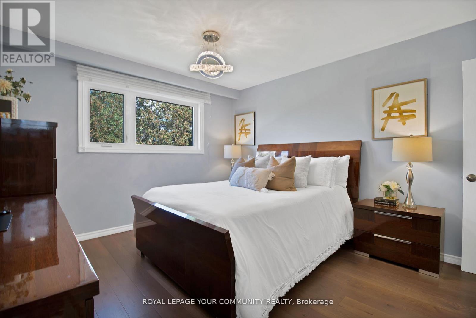 651 Burnhamthorpe Road, Toronto, Ontario  M9C 2Z1 - Photo 23 - W12479993