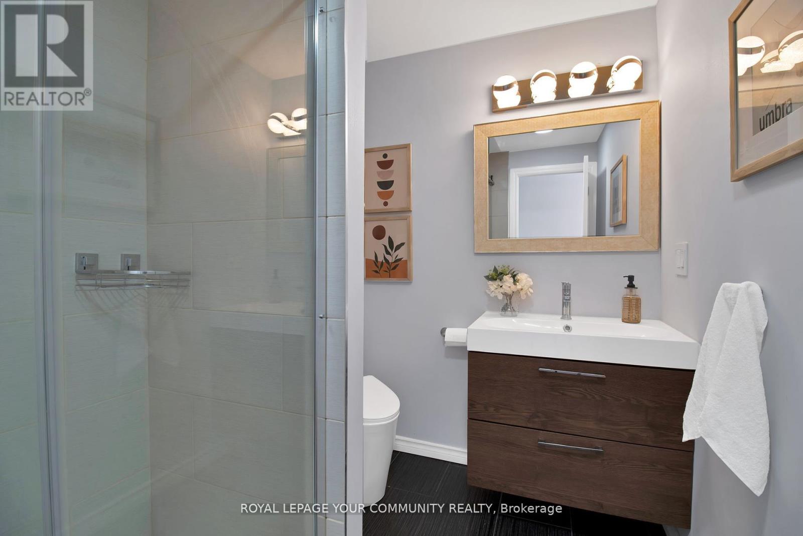 651 Burnhamthorpe Road, Toronto, Ontario  M9C 2Z1 - Photo 29 - W12479993