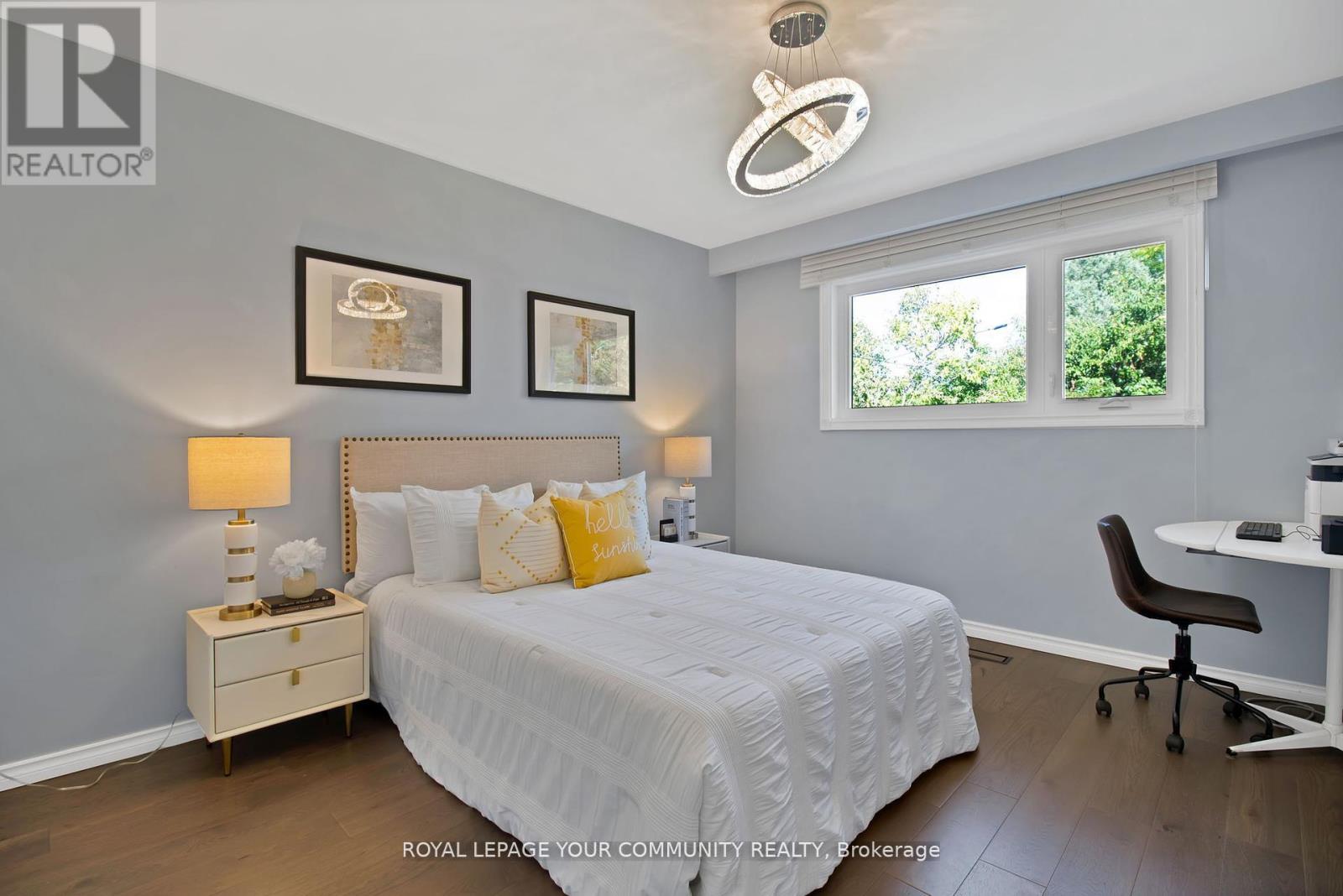 651 Burnhamthorpe Road, Toronto, Ontario  M9C 2Z1 - Photo 21 - W12479993