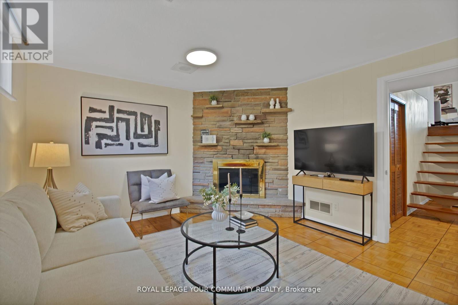 651 Burnhamthorpe Road, Toronto, Ontario  M9C 2Z1 - Photo 35 - W12479993