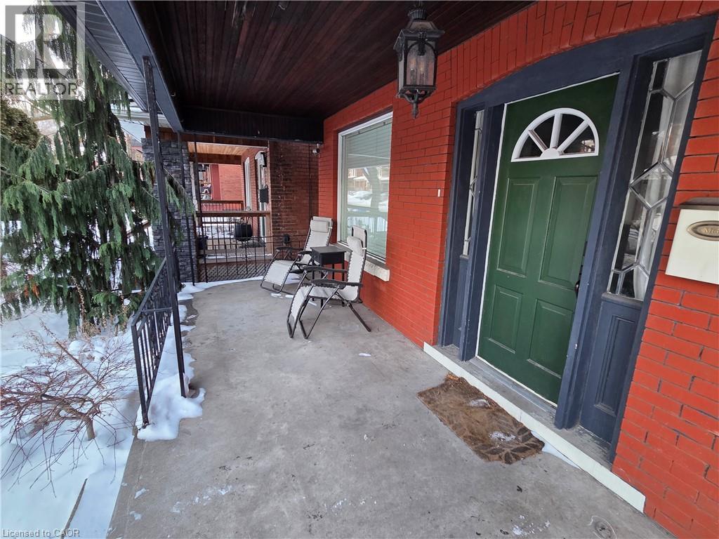 16 Cedar Avenue Unit# 1, Hamilton, Ontario  L8M 3A5 - Photo 3 - 40803536