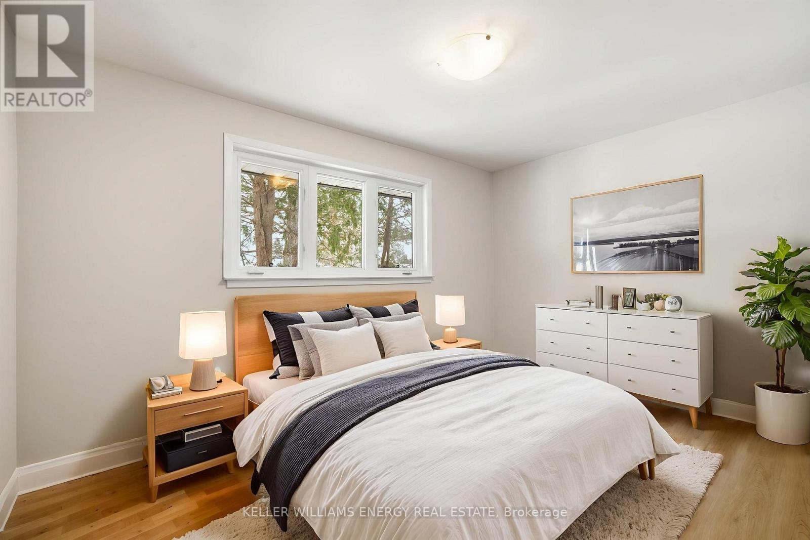 38 Ferguson Avenue, Whitby, Ontario  L1M 1A6 - Photo 13 - E12767760