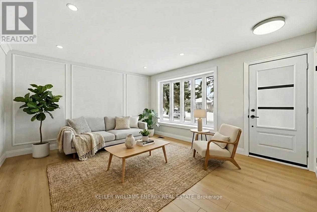 38 Ferguson Avenue, Whitby, Ontario  L1M 1A6 - Photo 3 - E12767760