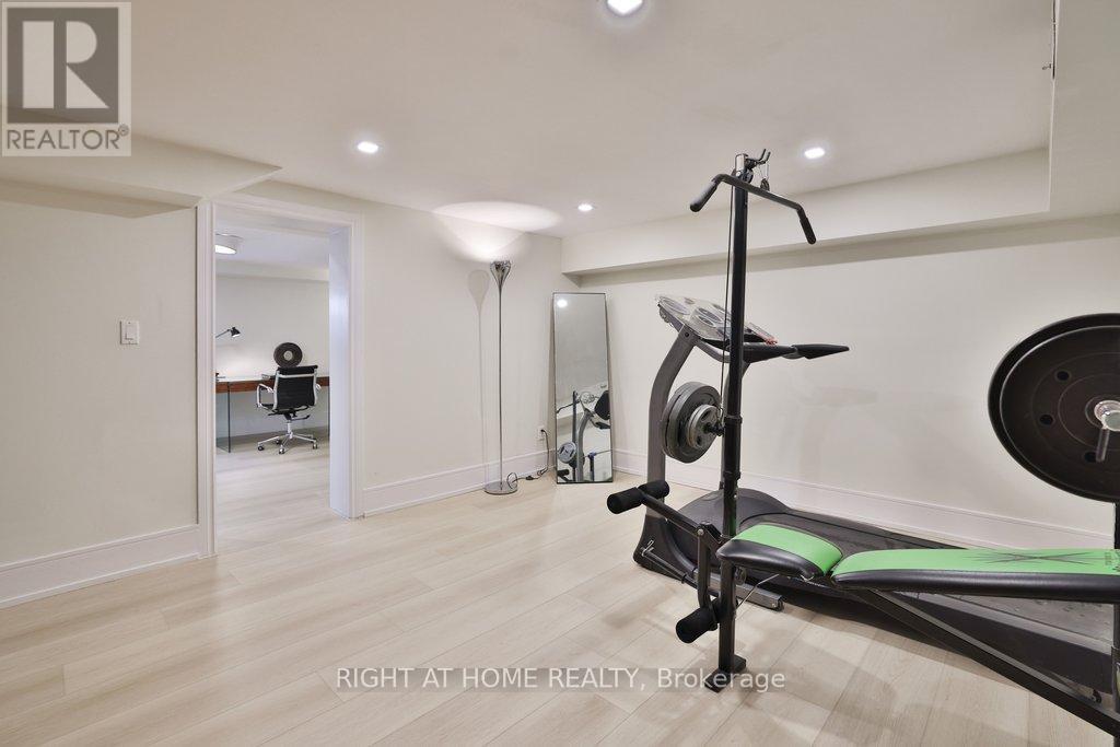 471 Country Club Crescent, Mississauga, Ontario  L5J 2P9 - Photo 37 - W12767550