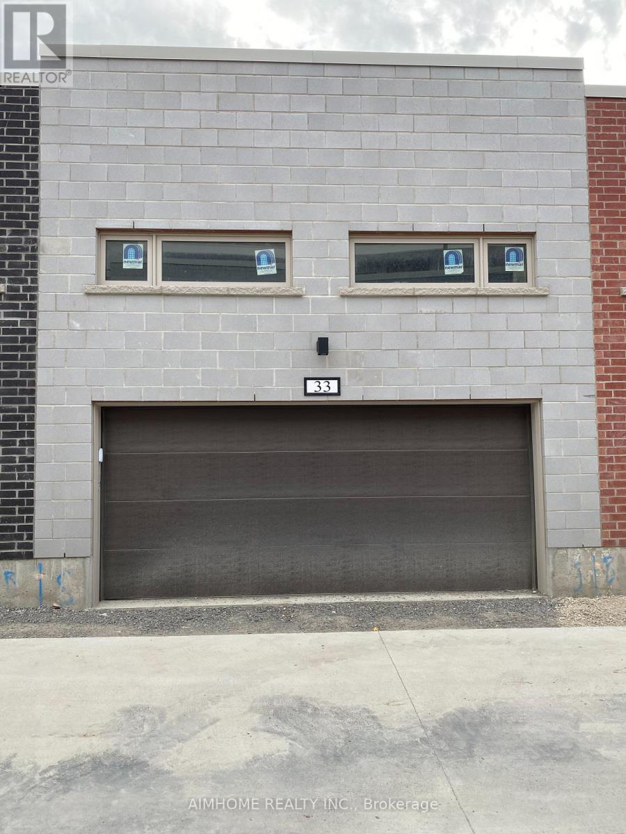 33 Frederick Tisdale Drive, Toronto, Ontario  M3K 0C4 - Photo 30 - W12767552