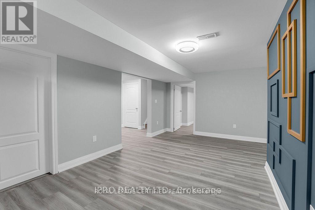 1688 Norris Circle, Milton, Ontario  L9T 6A3 - Photo 12 - W12767554