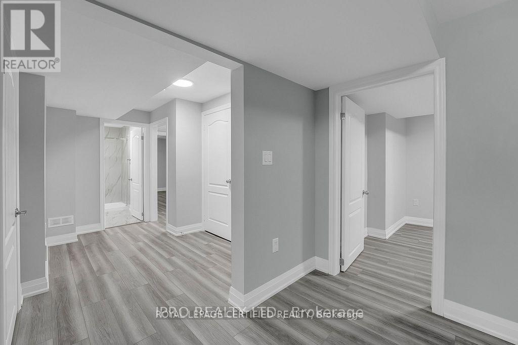 1688 Norris Circle, Milton, Ontario  L9T 6A3 - Photo 15 - W12767554