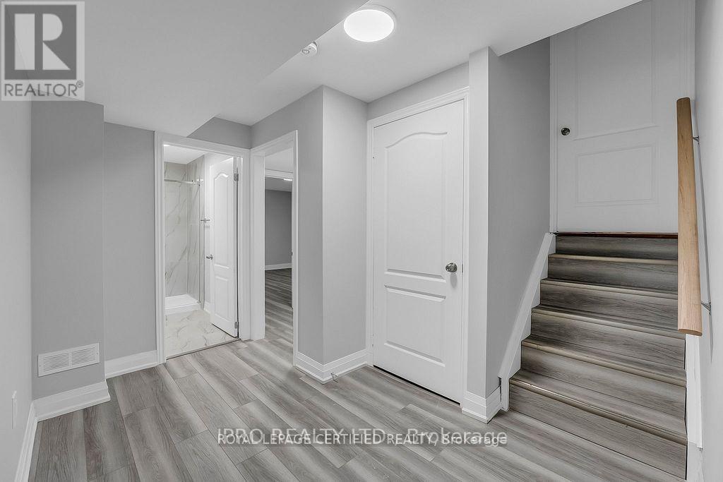 1688 Norris Circle, Milton, Ontario  L9T 6A3 - Photo 18 - W12767554