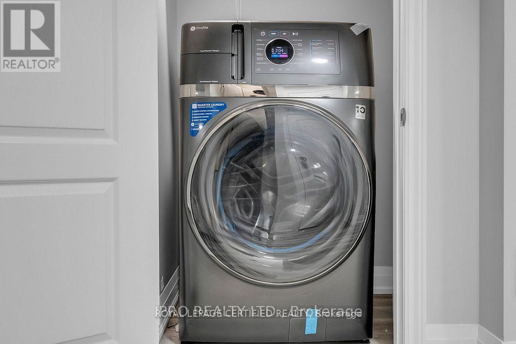 1688 Norris Circle, Milton, Ontario  L9T 6A3 - Photo 28 - W12767554