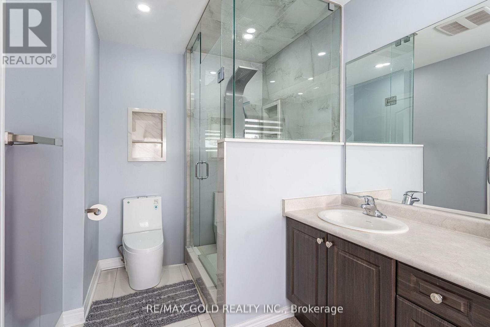 12 Torraville Street, Brampton, Ontario  L6R 0Y5 - Photo 16 - W12767568