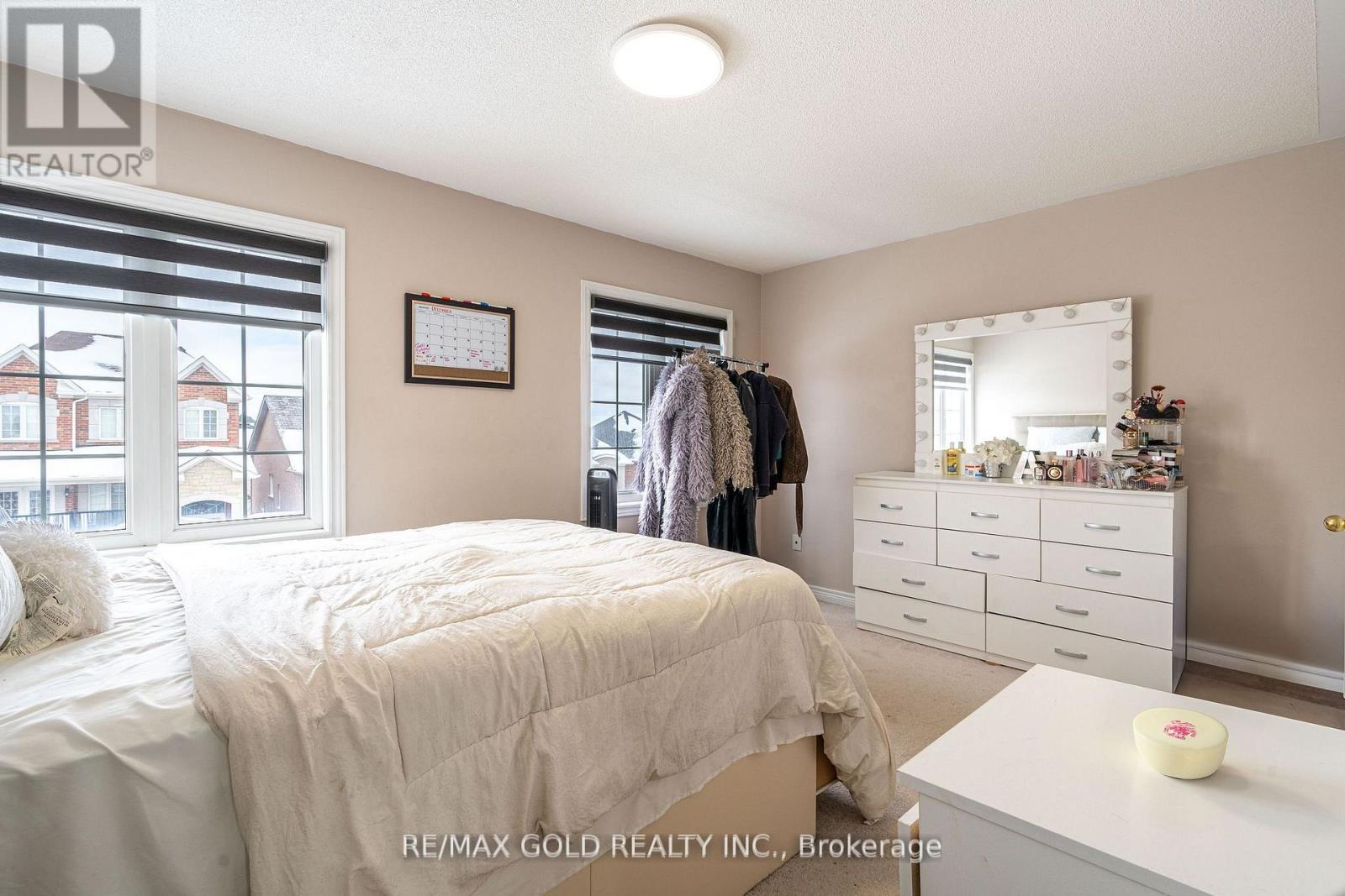 12 Torraville Street, Brampton, Ontario  L6R 0Y5 - Photo 19 - W12767568