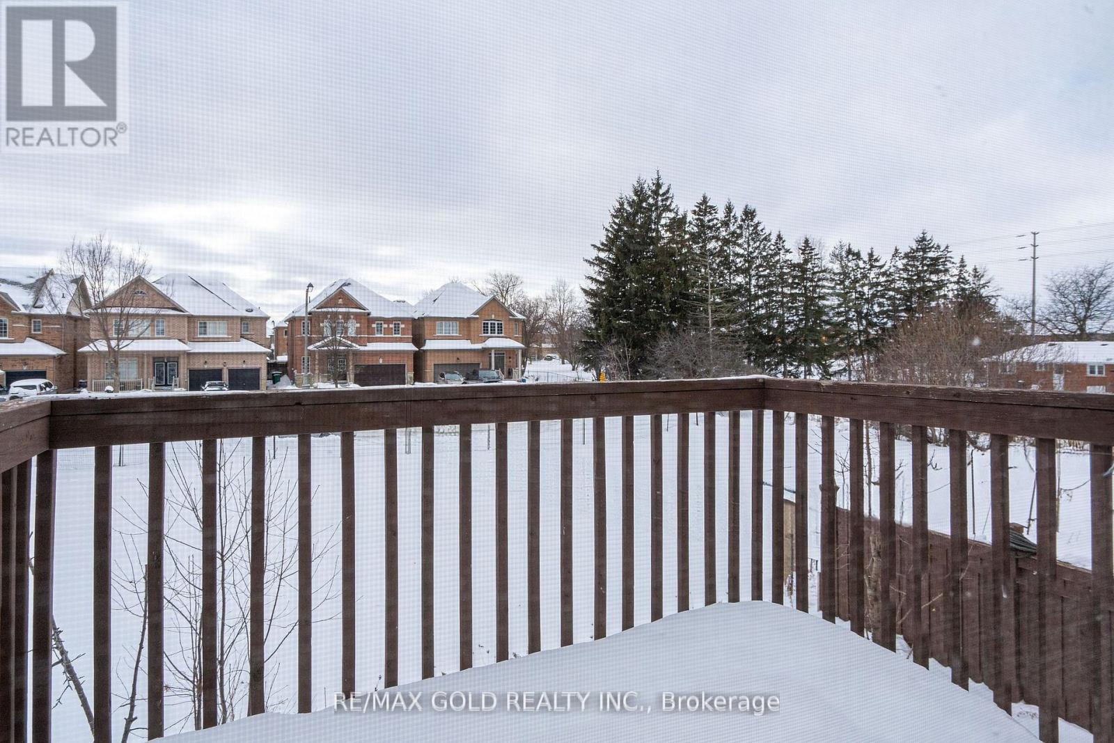 12 Torraville Street, Brampton, Ontario  L6R 0Y5 - Photo 7 - W12767568