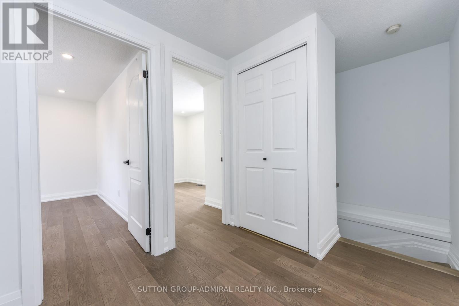 4 Hardcastle Court, Brampton, Ontario  L6S 2A9 - Photo 17 - W12767572