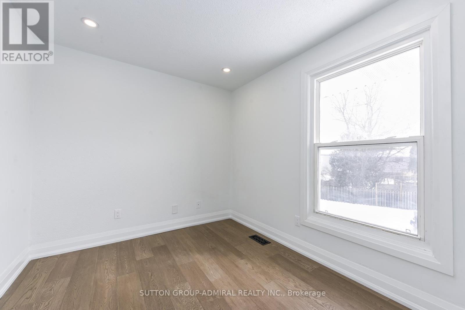 4 Hardcastle Court, Brampton, Ontario  L6S 2A9 - Photo 26 - W12767572