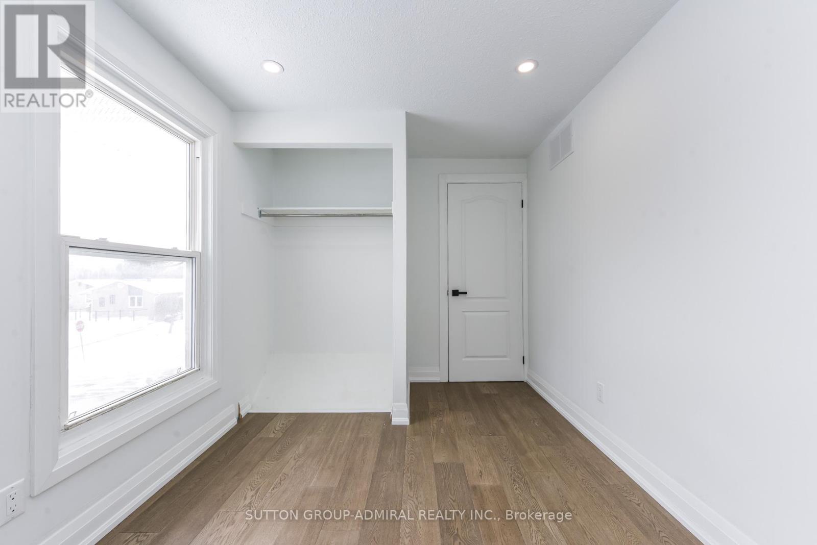 4 Hardcastle Court, Brampton, Ontario  L6S 2A9 - Photo 27 - W12767572