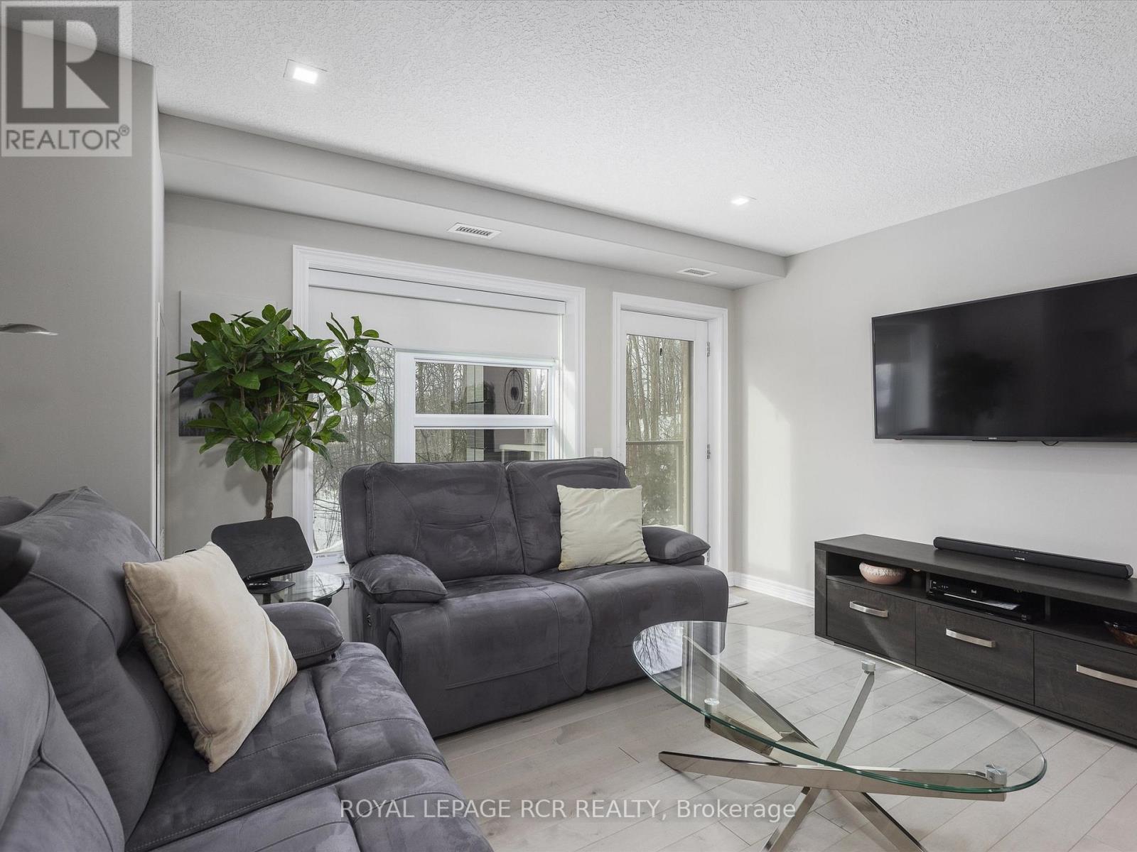 209 - 105 Spencer Avenue, Orangeville, Ontario  L9W 7S3 - Photo 12 - W12767574