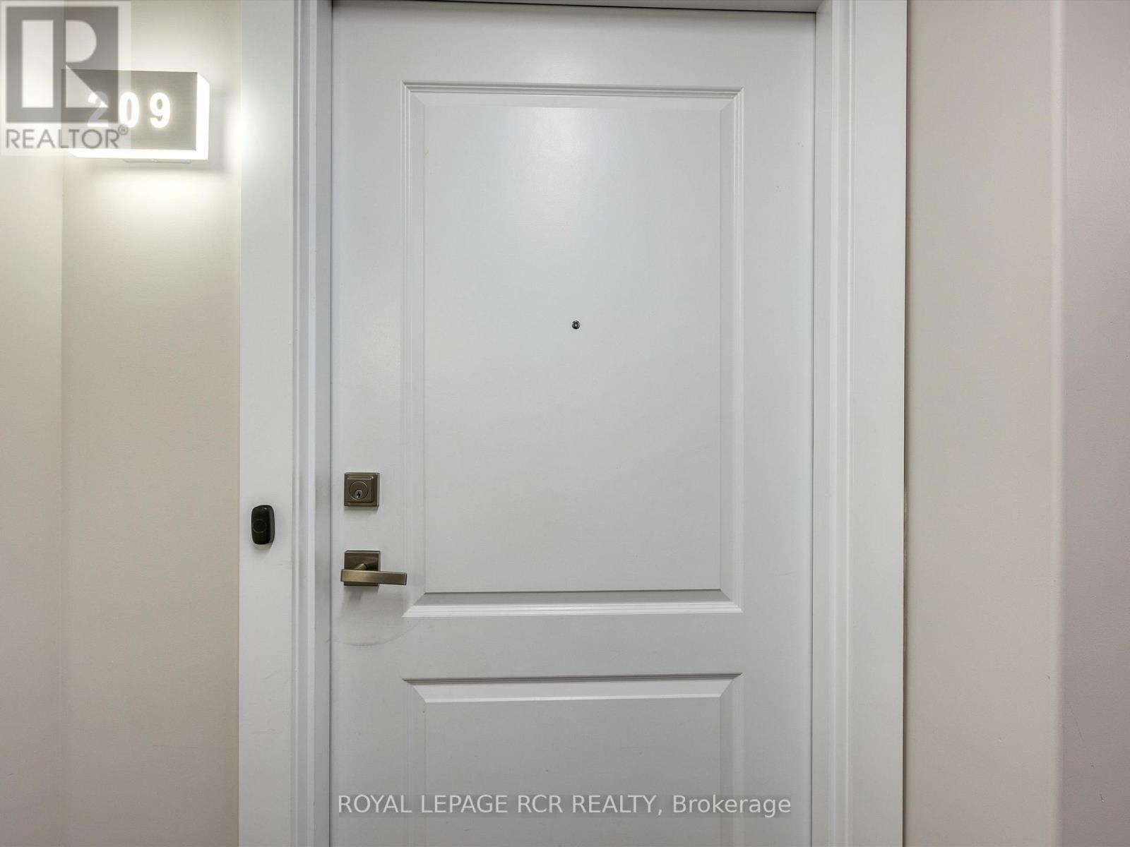 209 - 105 Spencer Avenue, Orangeville, Ontario  L9W 7S3 - Photo 3 - W12767574